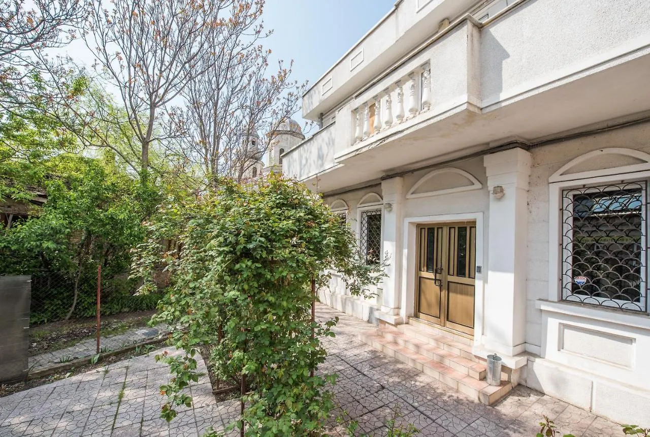 Bucharest Nightlife Apartments