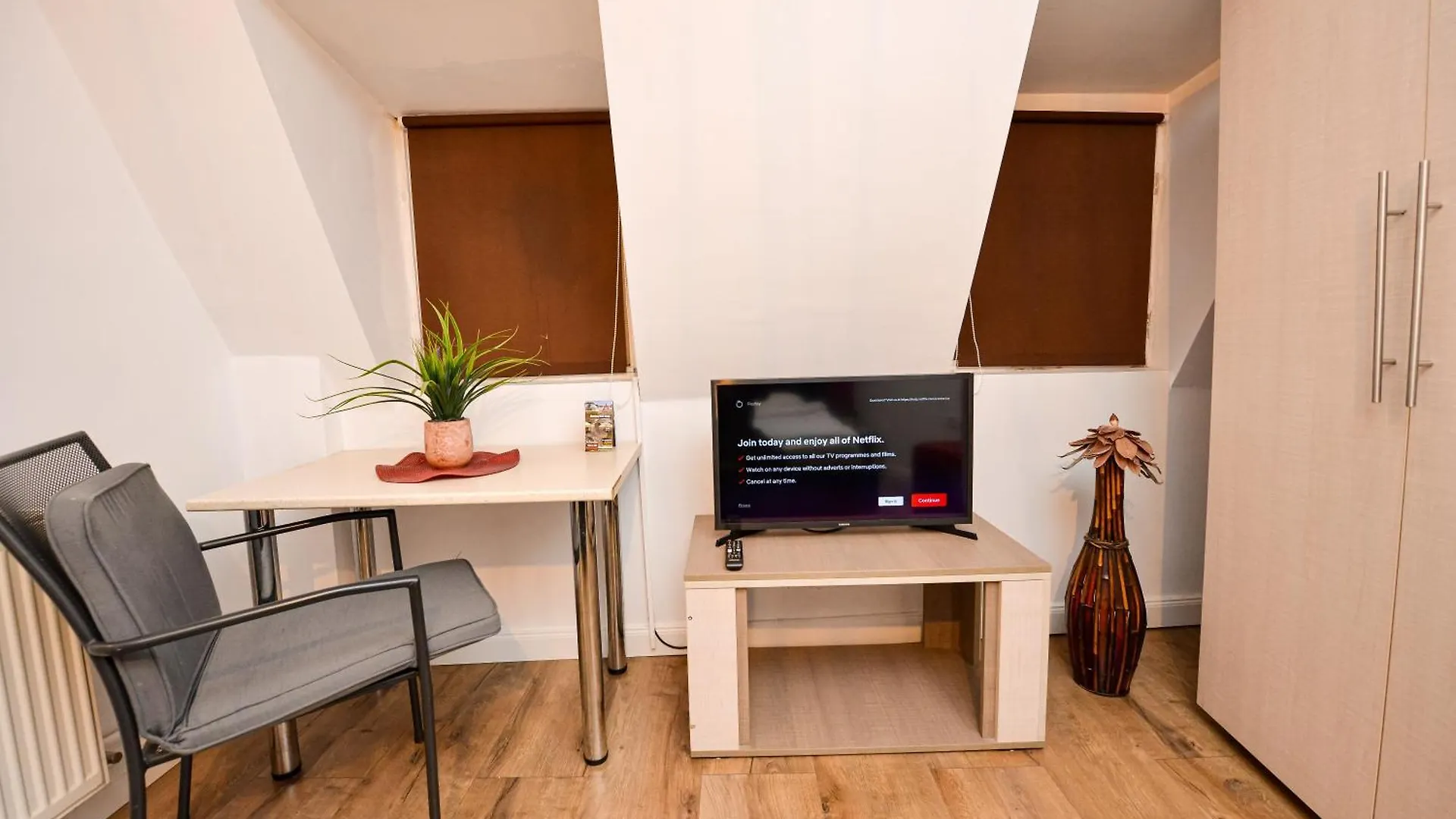Bucharest Nightlife Apartments
