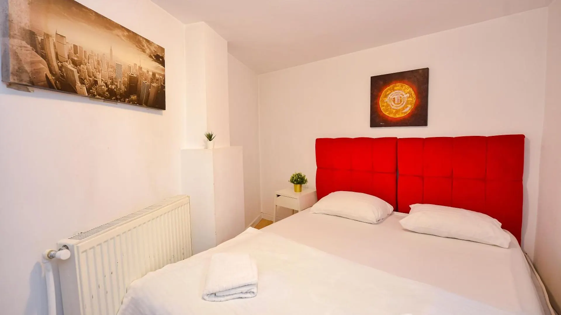 Bucharest Nightlife Apartments